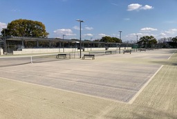 朝宮公園テニスコート