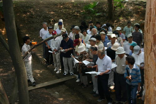白山神社古墳見学