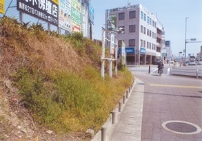 B地点