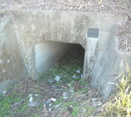庄内川橋梁付近の暗渠