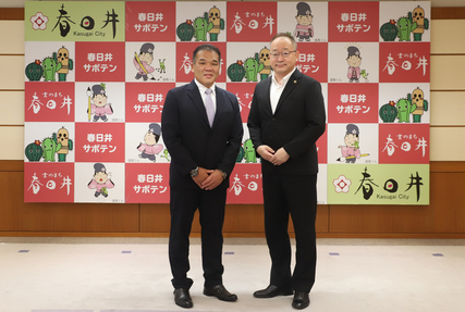 玉ノ井親方(元大関・栃東)の表敬訪問