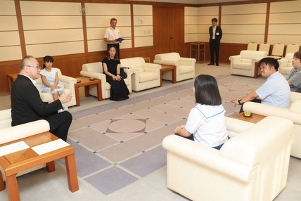 表敬訪問